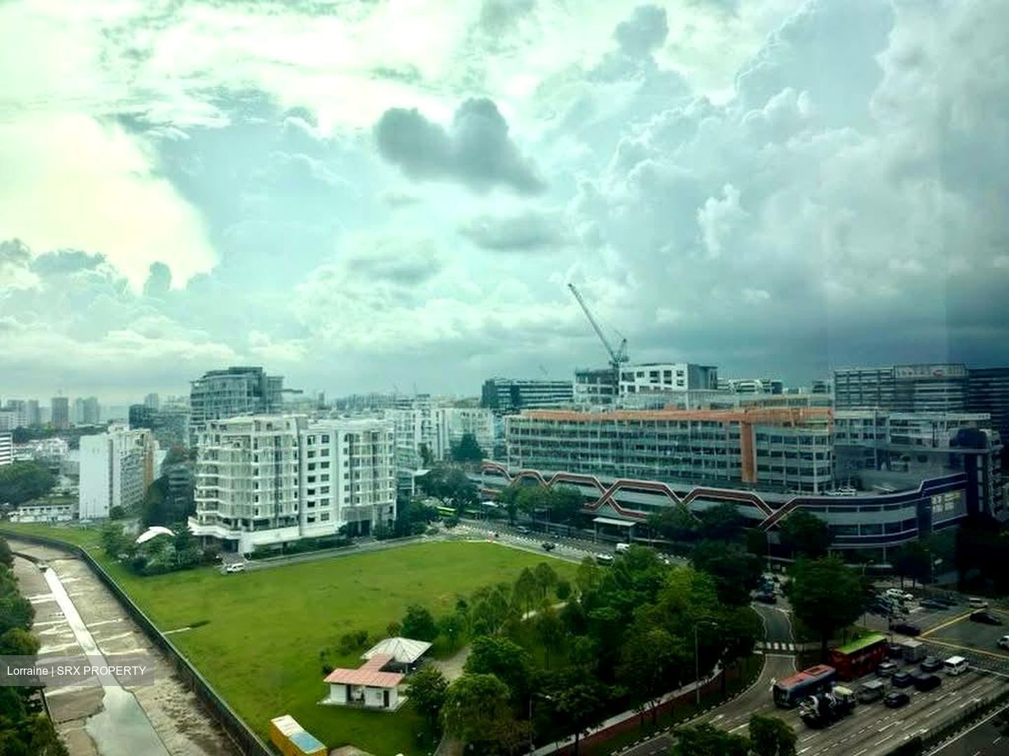 Oxley Bizhub (D14), Factory #588570731